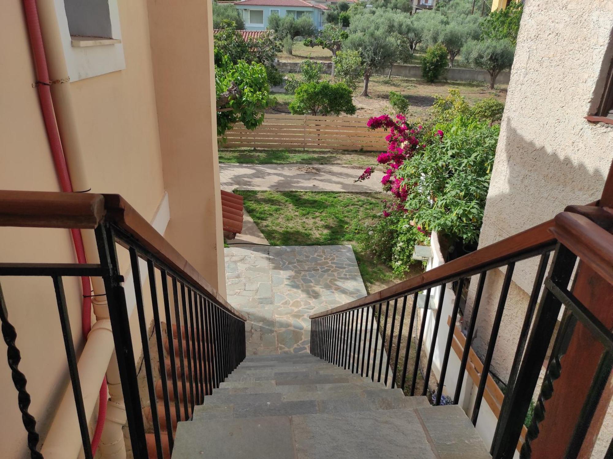 Tas Millstone Seaside House Marathias (Fokida)
